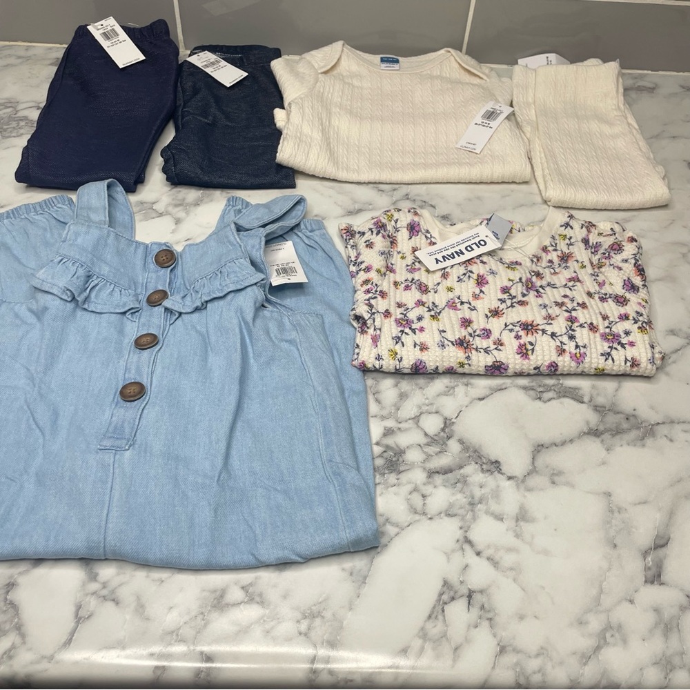 NWT Old Navy Girls 18-24 Months Winter Lot – Multiple Pieces